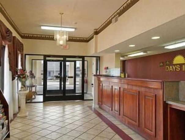 Imagen de los interiores del Hotel Days Inn by Wyndham Covington, Covington. Foto 17