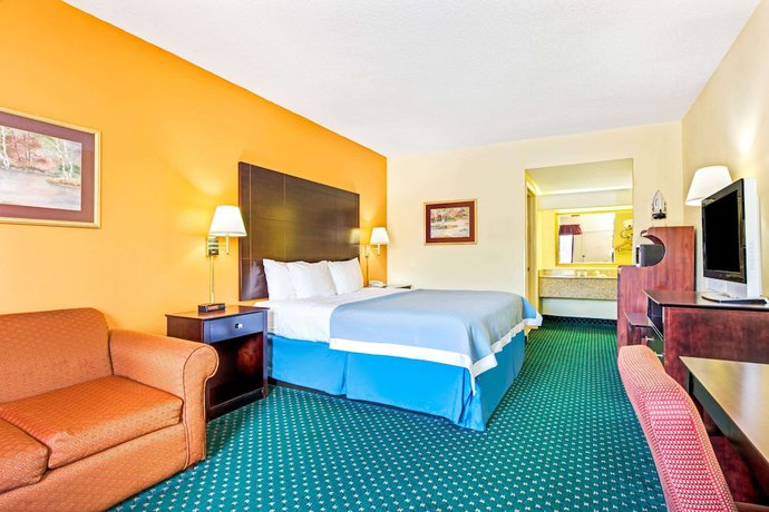 Imagen de la habitación del Hotel Days Inn by Wyndham Covington, Covington. Foto 12