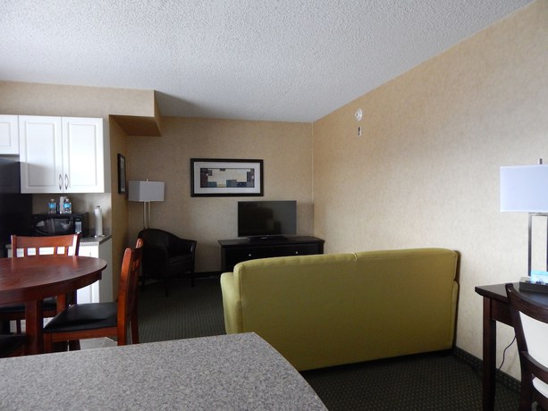 Imagen de la habitación del Hotel Days Inn by Wyndham Cranbrook Conference Centre. Foto 5