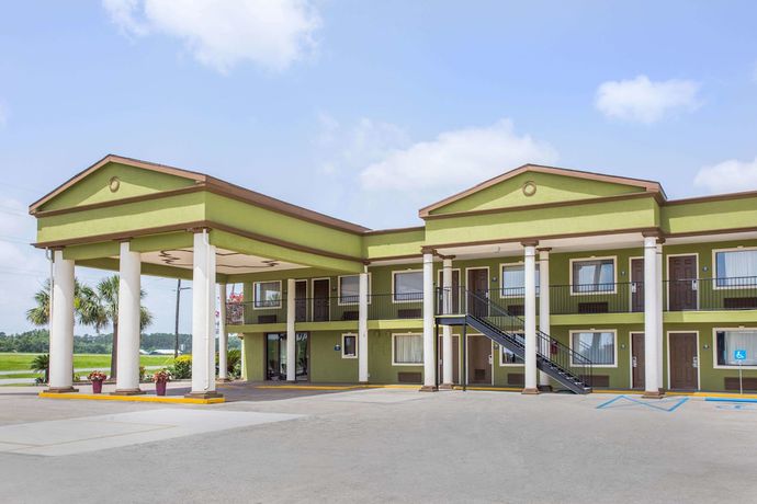 Imagen general del Hotel Days Inn by Wyndham Crowley. Foto 1
