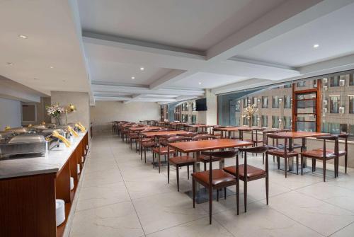 Imagen general del Hotel Days Inn by Wyndham Dali Erhai Park. Foto 4