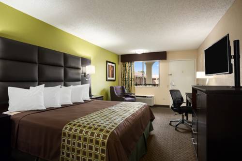 Imagen de la habitación del Hotel Days Inn by Wyndham Dallas Irving. Foto 4