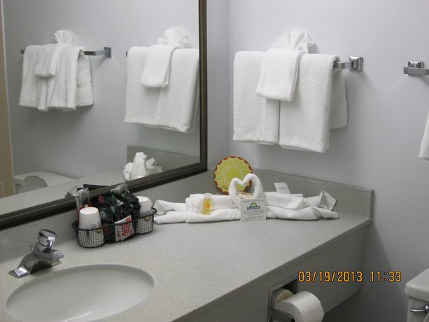 Imagen de la habitación del Hotel Days Inn by Wyndham Daytona Oceanfront. Foto 8