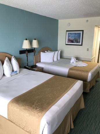 Imagen de la habitación del Hotel Days Inn by Wyndham Daytona Oceanfront. Foto 14