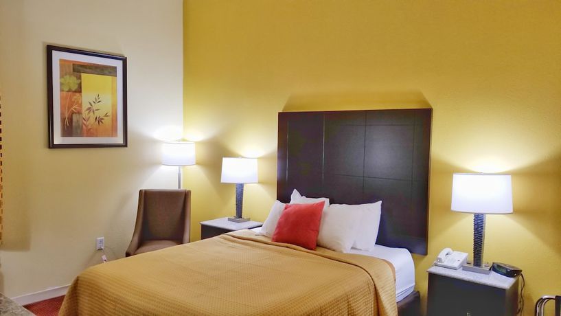 Imagen de la habitación del Hotel Days Inn by Wyndham Donegal. Foto 12