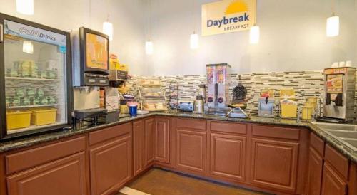 Imagen del bar/restaurante del Hotel Days Inn by Wyndham El Paso West. Foto 10
