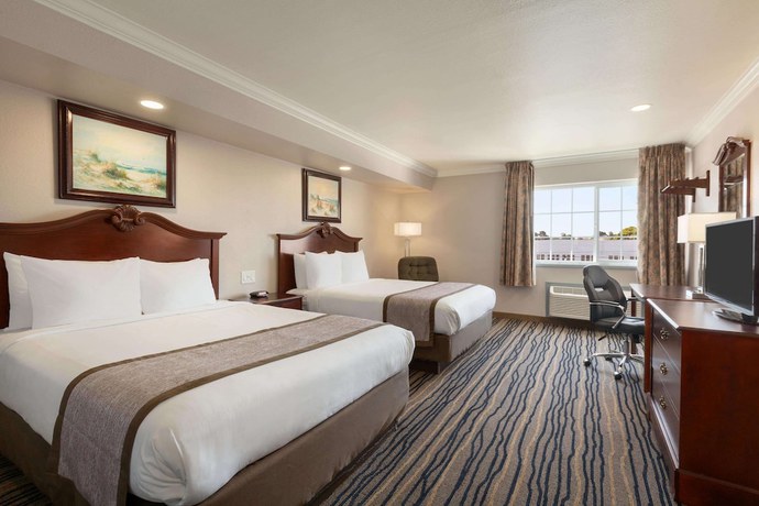 Imagen de la habitación del Hotel Days Inn by Wyndham Eureka CA. Foto 6