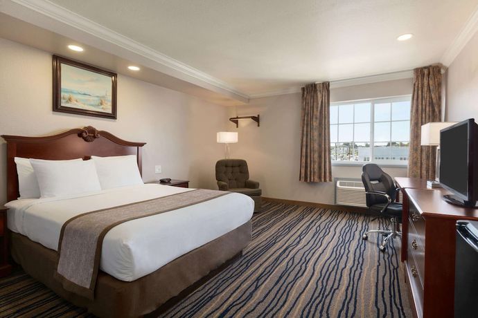 Imagen de la habitación del Hotel Days Inn by Wyndham Eureka CA. Foto 12
