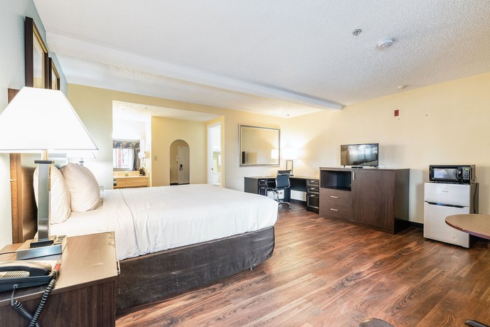 Imagen de la habitación del Hotel Days Inn by Wyndham Federal Way. Foto 2