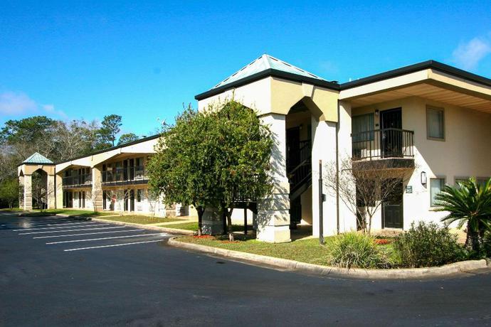 Imagen general del Hotel Days Inn by Wyndham Foley. Foto 2