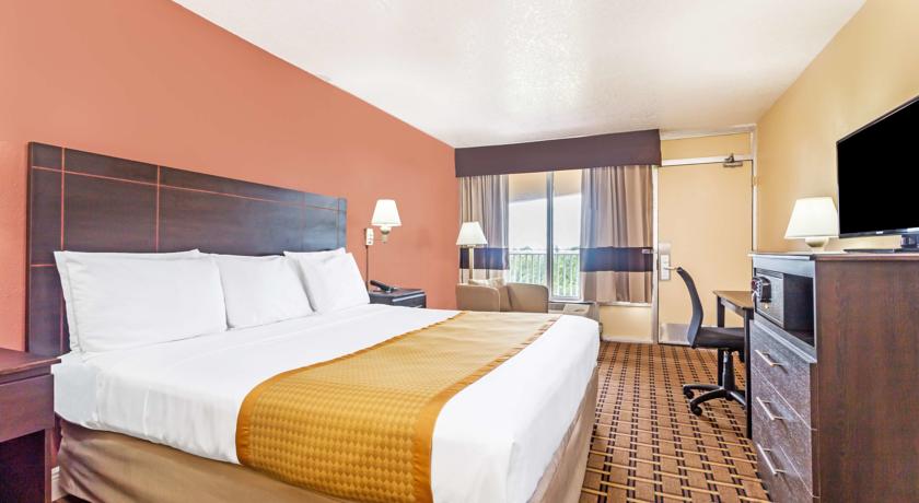 Imagen de la habitación del Hotel Days Inn by Wyndham Fort Lauderdale-Oakland Park Airport North. Foto 3