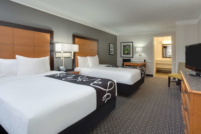 Imagen de la habitación del Hotel Days Inn by Wyndham Gainesville University I-75. Foto 5