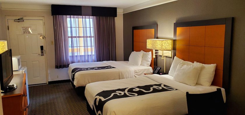 Imagen de la habitación del Hotel Days Inn by Wyndham Gainesville University I-75. Foto 6