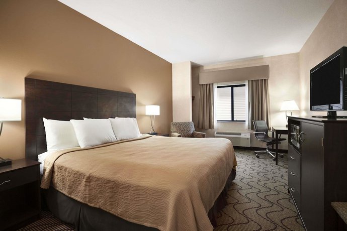Imagen de la habitación del Hotel Days Inn by Wyndham Grand Forks Columbia Mall. Foto 9