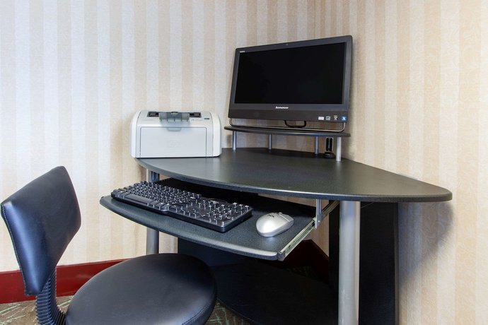Imagen de los interiores del Hotel Days Inn by Wyndham Grantville Hershey North. Foto 16