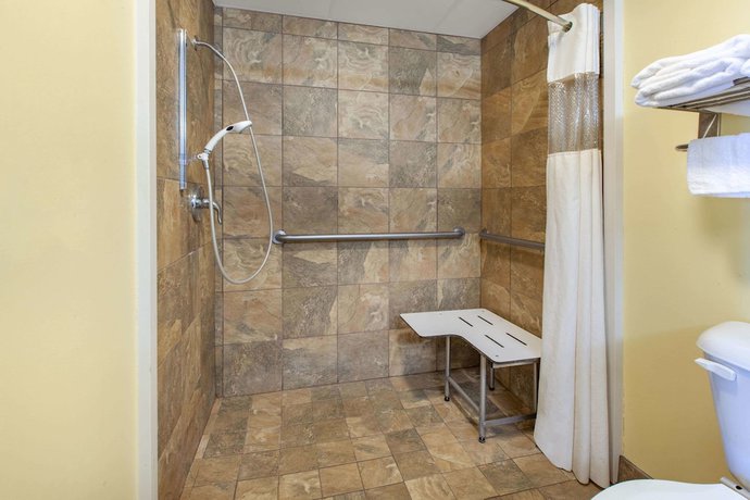 Imagen de la habitación del Hotel Days Inn by Wyndham Grantville Hershey North. Foto 10