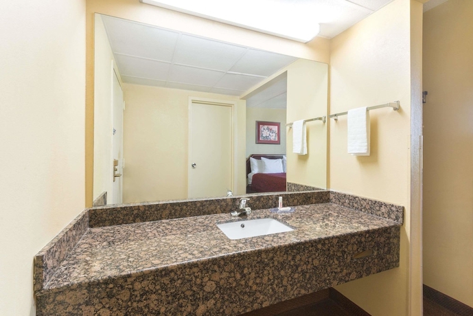 Imagen de la habitación del Hotel Days Inn by Wyndham Hagerstown I-70. Foto 12