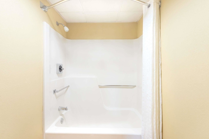 Imagen de la habitación del Hotel Days Inn by Wyndham Hagerstown I-70. Foto 13