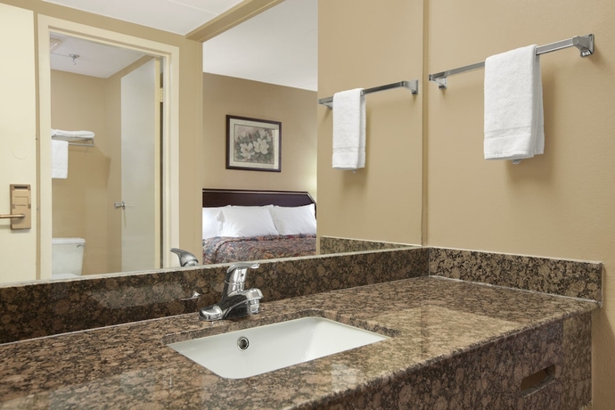 Imagen de la habitación del Hotel Days Inn by Wyndham Hagerstown I-70. Foto 15