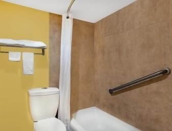 Imagen de la habitación del Hotel Days Inn by Wyndham Jacksonville. Foto 11