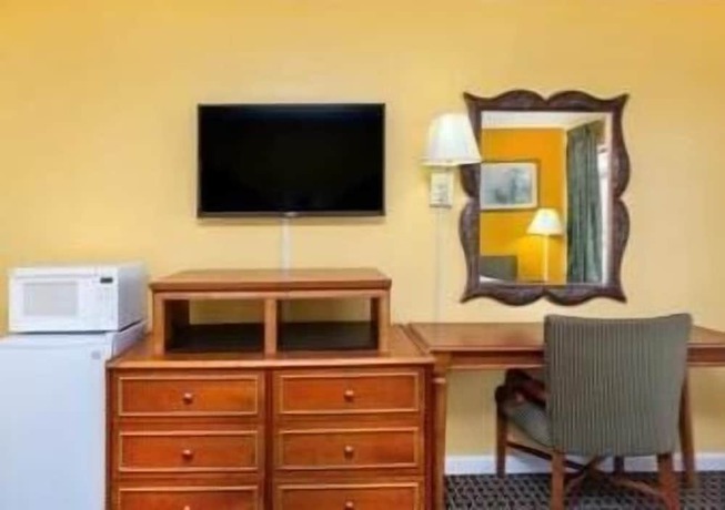Imagen de la habitación del Hotel Days Inn by Wyndham Jacksonville. Foto 17