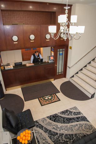 Imagen de los interiores del Hotel Days Inn by Wyndham Jamaica / JFK Airport. Foto 11