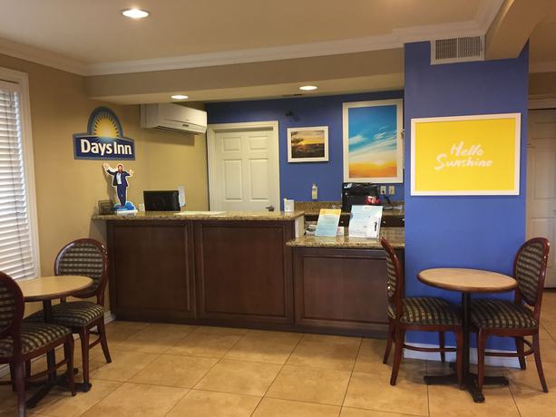 Imagen de los interiores del Hotel Days Inn by Wyndham Kingman East. Foto 18