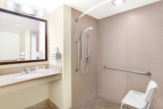 Imagen de la habitación del Hotel Days Inn by Wyndham Kingman East. Foto 9