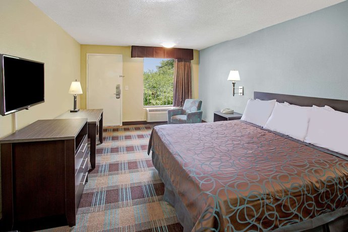 Imagen de la habitación del Hotel Days Inn by Wyndham Ladson Summerville Charleston. Foto 4