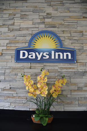 Imagen de los interiores del Hotel Days Inn by Wyndham Ladson Summerville Charleston. Foto 20