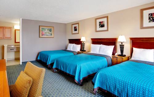 Imagen de la habitación del Hotel Days Inn by Wyndham Lafayette Near Lafayette Airport. Foto 2