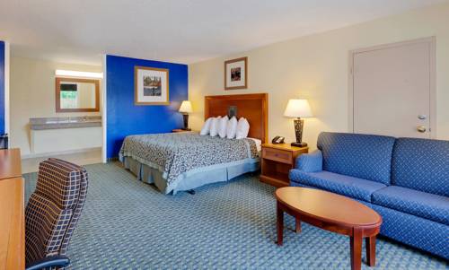 Imagen de la habitación del Hotel Days Inn by Wyndham Lafayette Near Lafayette Airport. Foto 11
