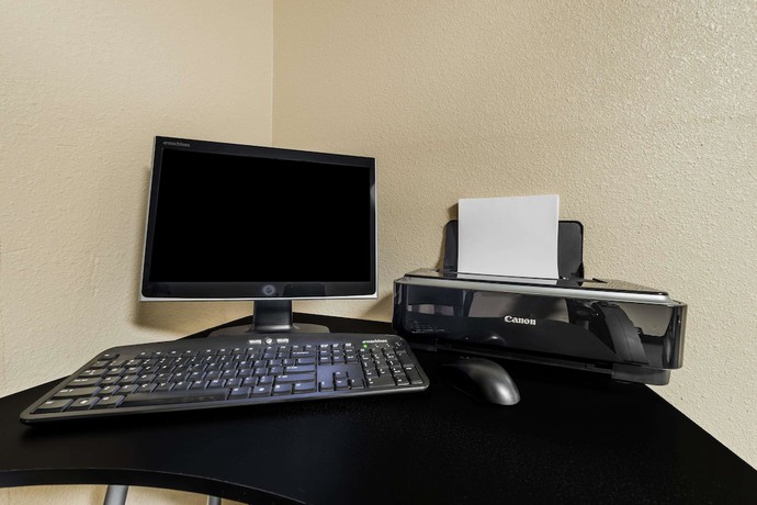 Imagen de los interiores del Hotel Days Inn by Wyndham Lexington South/Hamburg. Foto 10