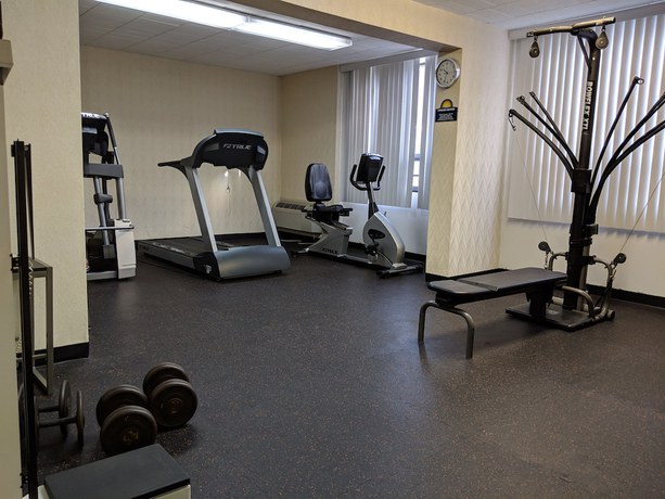 Imagen de los interiores del Hotel Days Inn by Wyndham Liberty. Foto 11