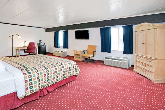 Imagen de la habitación del Hotel Days Inn by Wyndham Livonia Canton Detroit. Foto 6