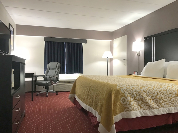 Imagen de la habitación del Hotel Days Inn by Wyndham Livonia Canton Detroit. Foto 7