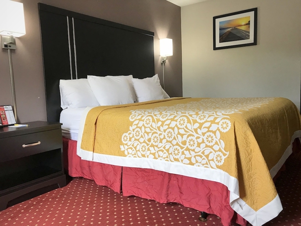 Imagen de la habitación del Hotel Days Inn by Wyndham Livonia Canton Detroit. Foto 12
