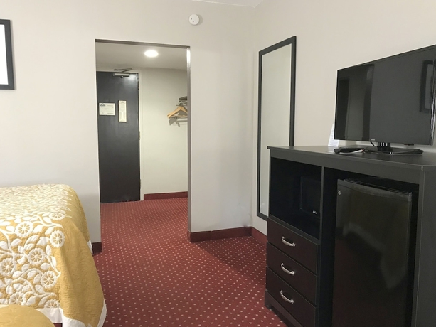 Imagen de la habitación del Hotel Days Inn by Wyndham Livonia Canton Detroit. Foto 13