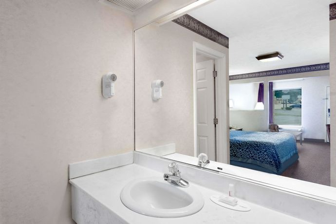 Imagen de la habitación del Hotel Days Inn by Wyndham Morristown. Foto 3