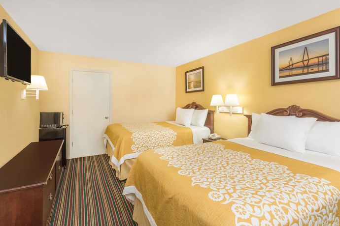 Imagen de la habitación del Hotel Days Inn by Wyndham Mt Pleasant-Charleston-Patriots Point. Foto 5