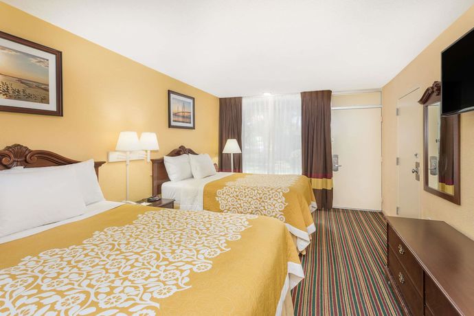 Imagen de la habitación del Hotel Days Inn by Wyndham Mt Pleasant-Charleston-Patriots Point. Foto 13