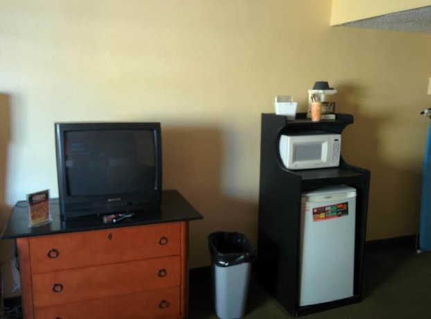 Imagen de la habitación del Hotel Days Inn by Wyndham Myrtle Beach-Beach Front. Foto 5