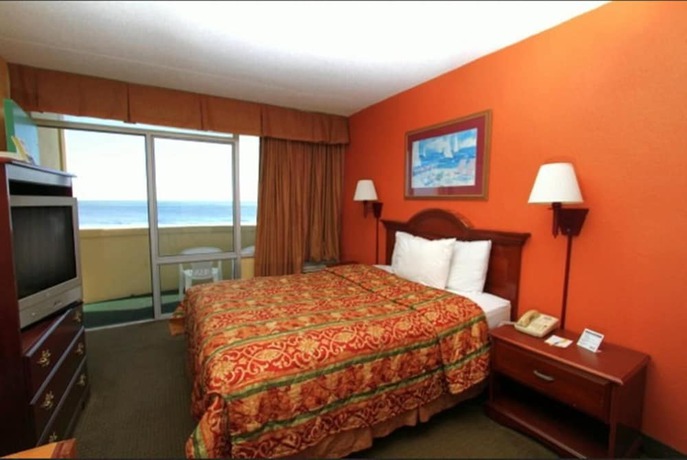 Imagen de la habitación del Hotel Days Inn by Wyndham Myrtle Beach-Beach Front. Foto 9
