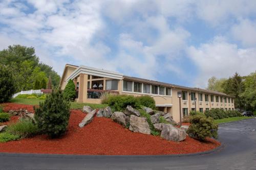 Imagen general del Hotel Days Inn by Wyndham Mystic. Foto 3