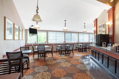 Imagen general del Hotel Days Inn by Wyndham Mystic. Foto 4