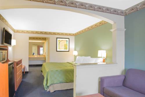 Imagen de la habitación del Hotel Days Inn by Wyndham Nacogdoches/SFA University/Downtown. Foto 3