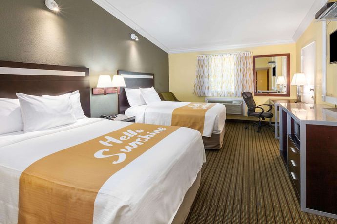 Imagen de la habitación del Hotel Days Inn by Wyndham Nanuet / Spring Valley. Foto 7