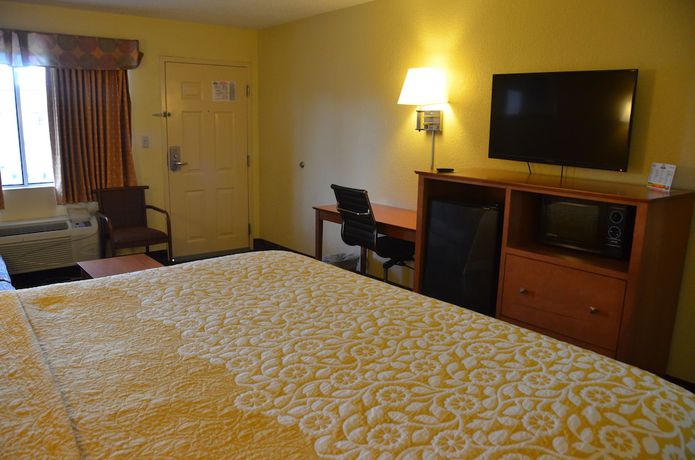 Imagen de la habitación del Hotel Days Inn by Wyndham Nashville Airport. Foto 4