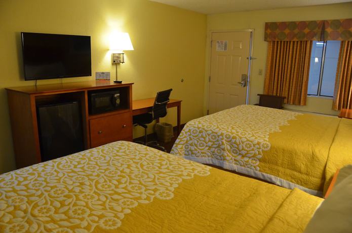 Imagen de la habitación del Hotel Days Inn by Wyndham Nashville Airport. Foto 16