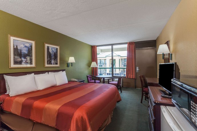 Imagen de la habitación del Hotel Days Inn by Wyndham Nashville Saint Thomas West Hospital. Foto 8